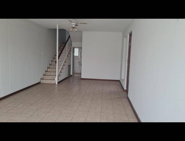 2 BEDROOM PROPERTY TO RENT IN BEDFORD GARDENS